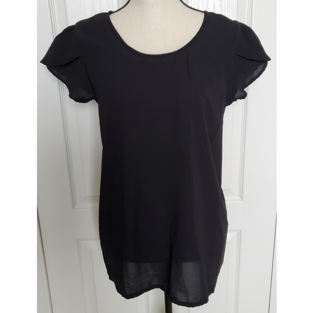 New Women's Japna Black Top With Capsleeve Size Large